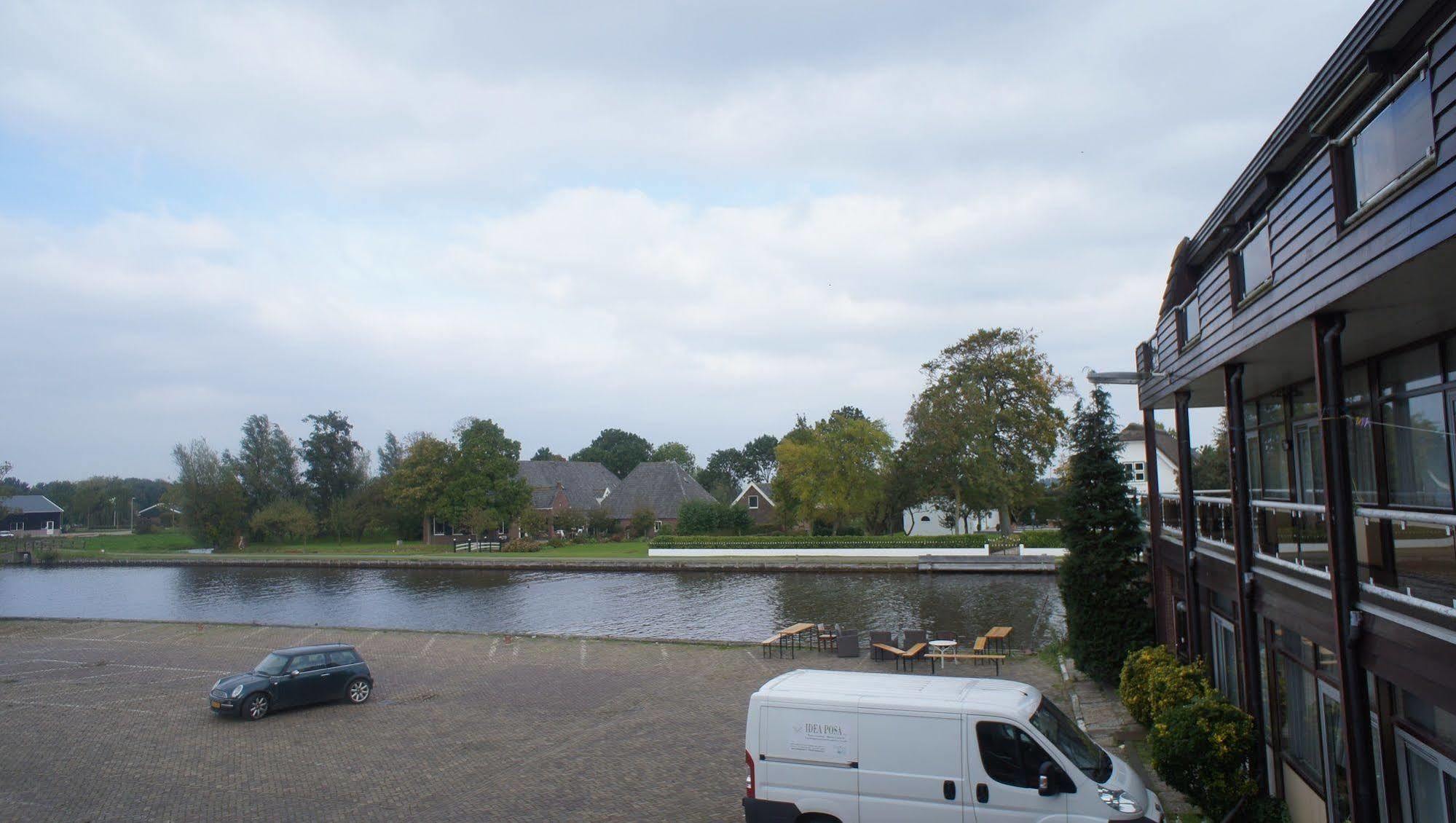 The Budget Hotel Hazerswoude-Rijndijk エクステリア 写真